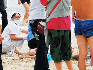 三亚：大东海摩托艇与游艇相撞 新朗遇难[图]