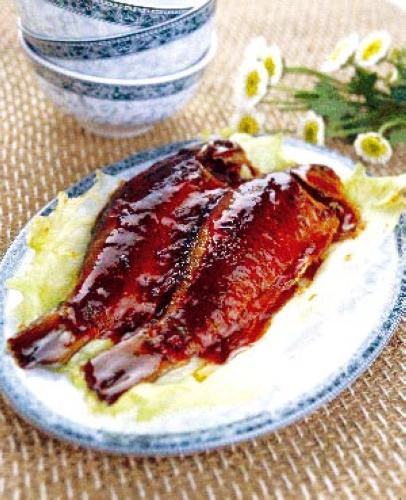 ２：焖酥鱼