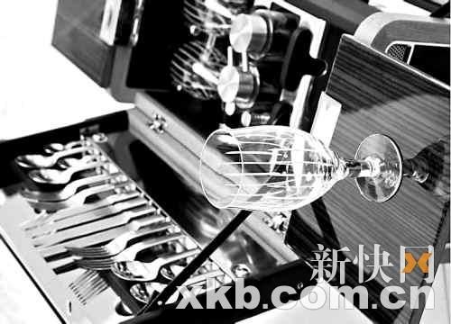 汽车生活有范儿 应配备的4款车载用品