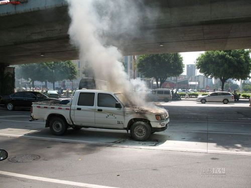 夏季汽车保养事项 水火无情须要谨防